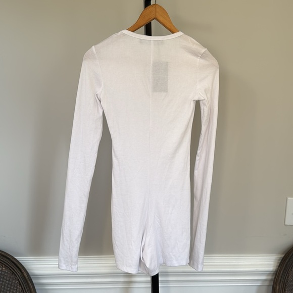 Lioness romper playsuit XS - Picture 3 of 3